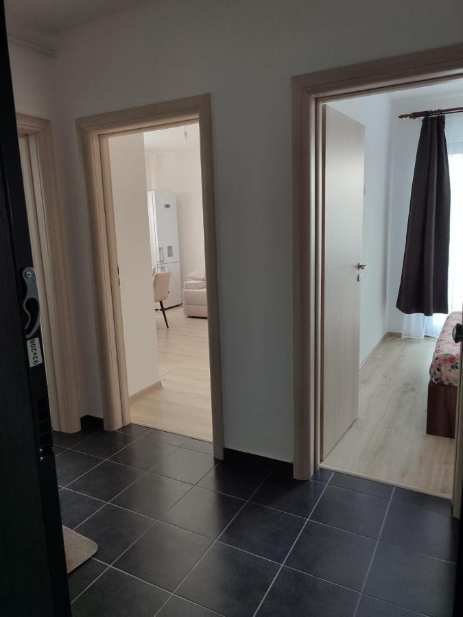 דירות Ghimbav Marina'S House מראה חיצוני תמונה